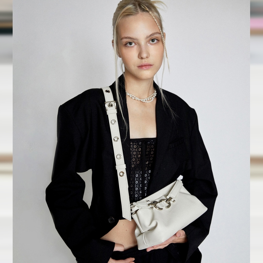 NWT oncho Lambda crossbody Bag_ivory Korean design W Concept